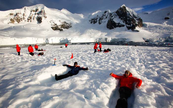 Poseidon Expeditions @ Georgina Strange_Camping _4_.JPG